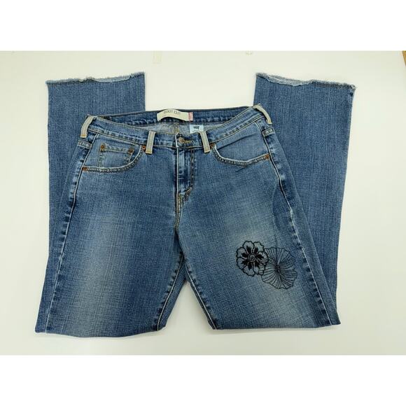 Levis Womens Jeans Size 10 M 515 Bootcut Denim Black Floral Embroidered Detail - Picture 1 of 11